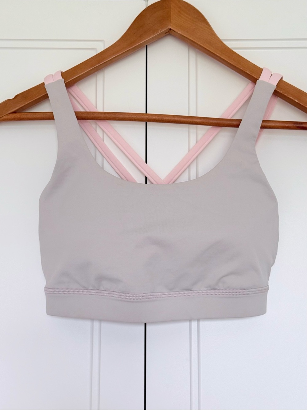 lululemon athletica Mauve Cross Back Sports Bra with Light Pink Straps